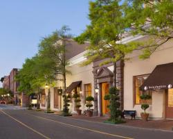 DoubleTree by Hilton Hotel and Suites Charleston-Historic District