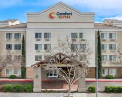 Comfort Suites