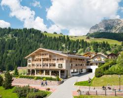 Hotel Portillo Dolomites 1966'