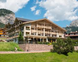 Hotel Portillo Dolomites 1966'