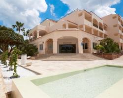 Invisa Hotel Club Cala Blanca