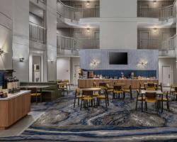 Fairfield Inn & Suites Oakland Hayward