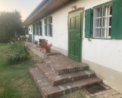 Erdősmecskei sváb vendégházak és Jurtaszállás