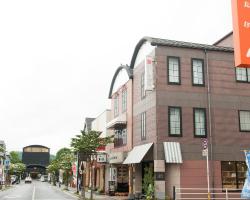 Hotel & Condominium airBest