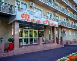 City Hotel Tien Shan