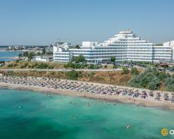 Hotel Opal