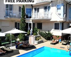 Hotel Diana