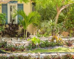 Kokomo Botanical Resort - Caribbean Family Cottages