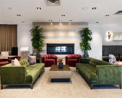 DoubleTree by Hilton Fairfield Hotel & Suites