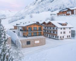 Die Sabine & dein Hotel in Galtür