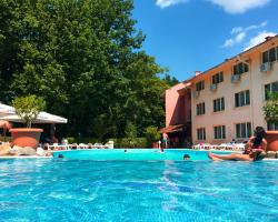 Druzhba Hotel