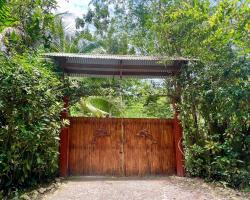 Los Delfines Lodge