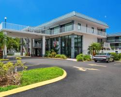 Quality Inn & Suites at Tropicana Field