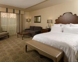 Woolley's Classic Suites