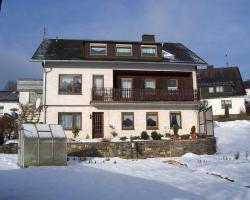 Ferienwohnung im Sauerland Hillside