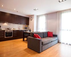 Short Stay Group Camp Nou Serviced Apartments