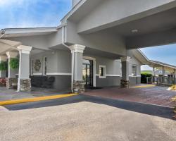 Quality Inn & Suites Greenville - Haywood Mall