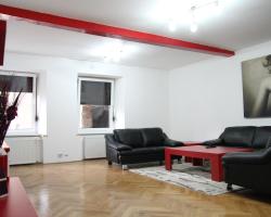 Andra Apartment