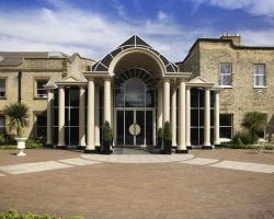 Mercure York Fairfield Manor Hotel