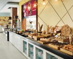 Mövenpick Hotel Jumeirah Lakes Towers Dubai