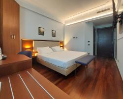 Dado Hotel International