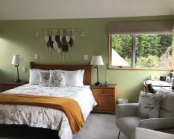 Woodland Glen Lodge B&B