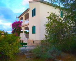 Apartment Bura