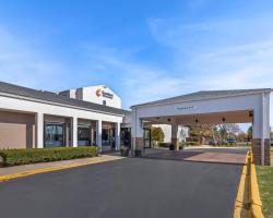 Comfort Inn & Suites Arlington Heights - Buffalo Grove