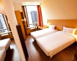 Ibis Singapore Novena