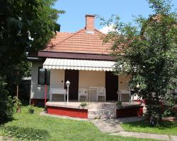 Fecskefészek Nyaralóház