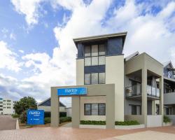 Mantra Geraldton