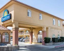 Days Inn by Wyndham Bishop