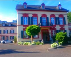 Romantik Hotel Villa Sayn