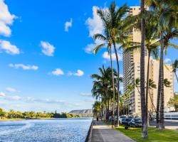 Wyndham Vacation Resorts Royal Garden at Waikiki