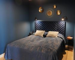 Home & Travel Apartments - AC - Parking - City Centre - Manufaktura - OFF Piotrkowska - EC1 - ATLAS Arena - Orientarium - Monopolis