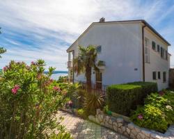 One-Bedroom Apartment Crikvenica 30