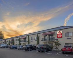 Best Western Plus Plaza by the Green