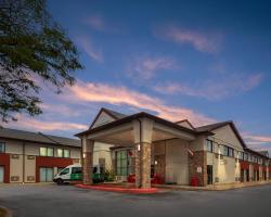 Quality Inn & Suites 5585 Ambler Drive Mississauga Ontario