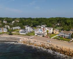 The Beach House Inn