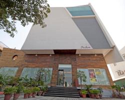 The Aures (formerly known as Keys Select The Aures)