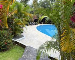 Hotel Villas Rio Mar
