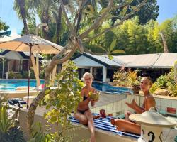 Deep Forest Garden Hotel