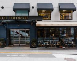 Hotel Theodore Seattle Downtown, Tapestry by Hilton
