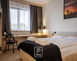 Hotel Dworski Galaktyczny Park