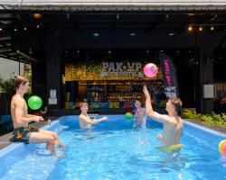 Pak-Up Hostel
