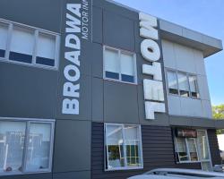 Broadway Motor Inn