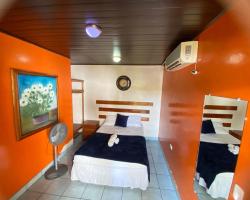 Hostal Casa Vieja