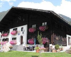 Haus Lucas Tschofen