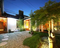 NagNe House (Boutique Hanok)