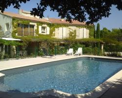 Gîte Luberon 6 personnes avec piscine